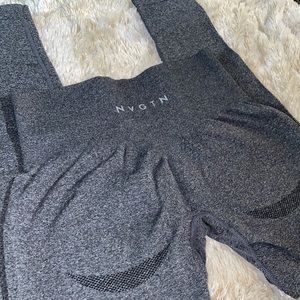 NVGTN Seamless Leggings - Speckled Black